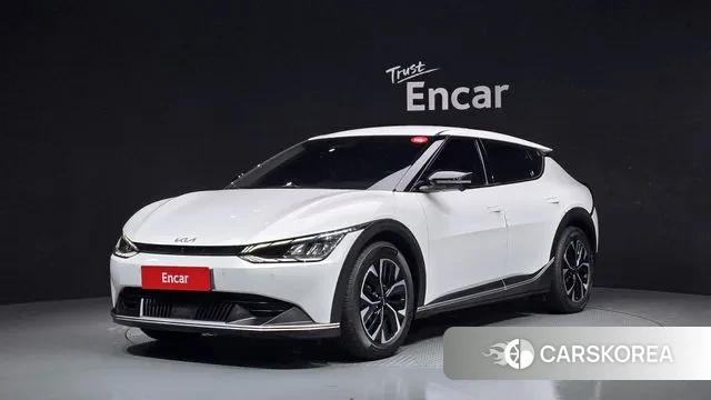 Kia EV6 2023 Белый из Кореи