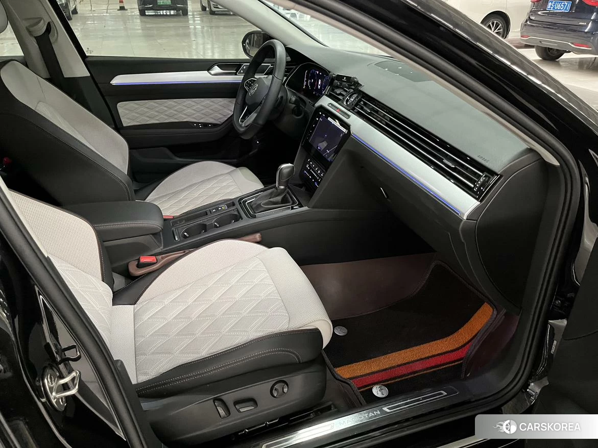 Volkswagen Magotan 2022 Черный из Китая