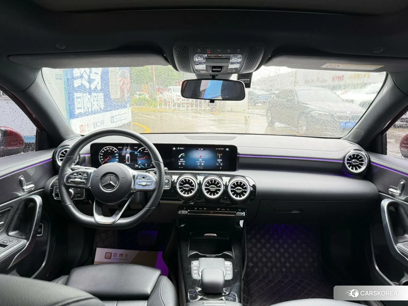 Mercedes-Benz Class A 2022 Красный из Китая