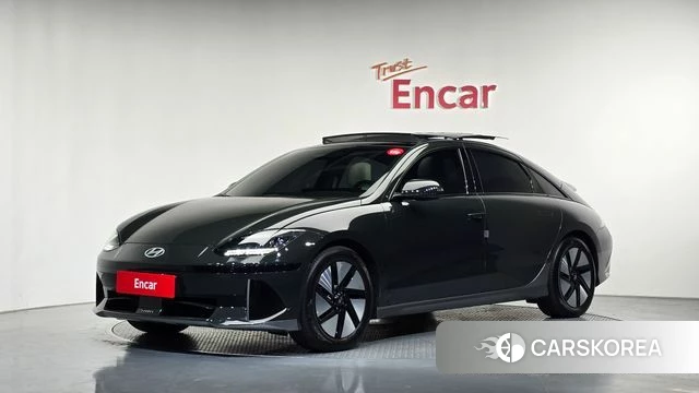 Hyundai Ionic 6 2022 Темно-зеленый из Кореи