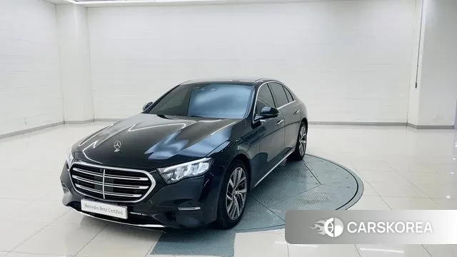 Mercedes-Benz E-Class W214 2024 Черный из Кореи