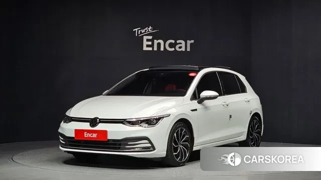 Volkswagen Golf 8th Generation 2022 Белый из Кореи
