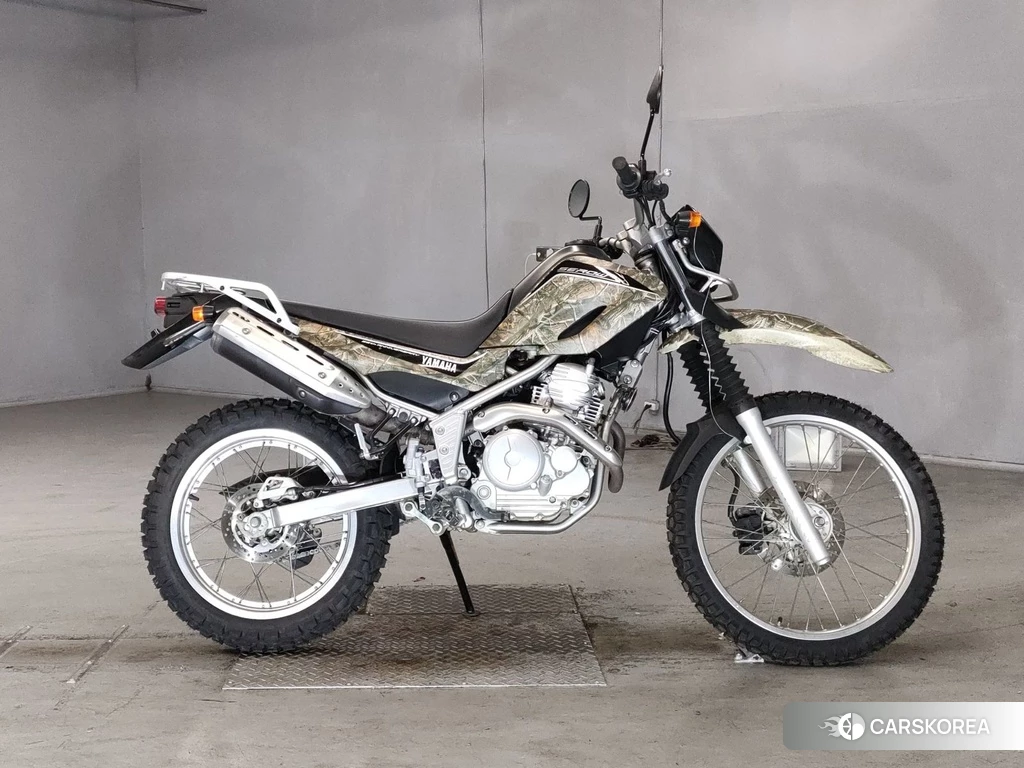 Проданный Yamaha SEROW 250 2010 из Японии