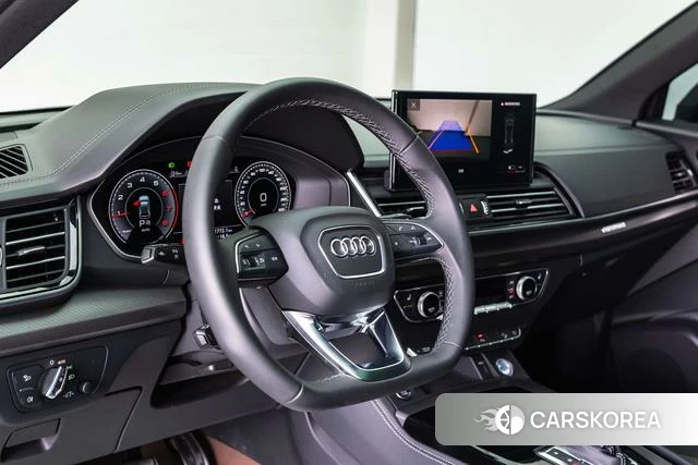 Audi Q5L 2025 Черный из Китая