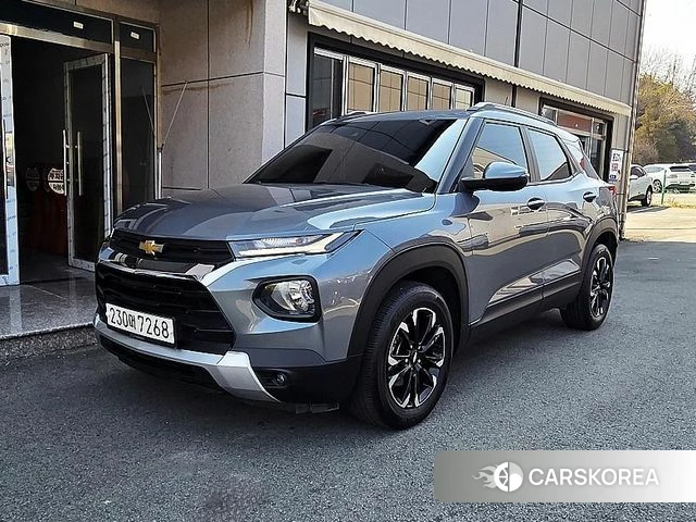 Chevrolet (GM Daewoo) Trailblazer 2020 Серый из Кореи