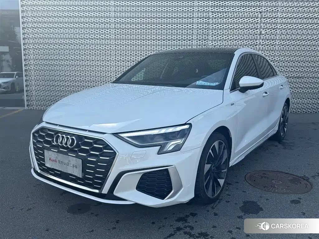 Audi A3 2024 Белый из Китая