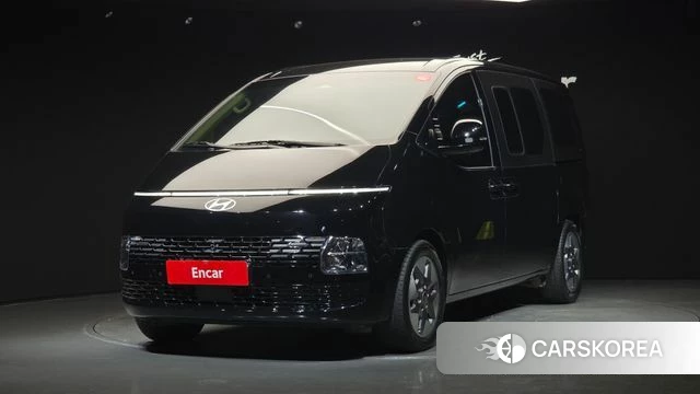 Hyundai Staria 2025 Черный из Кореи