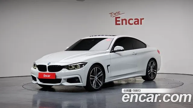 BMW 4 Series (F32) 2018 Белый из Кореи