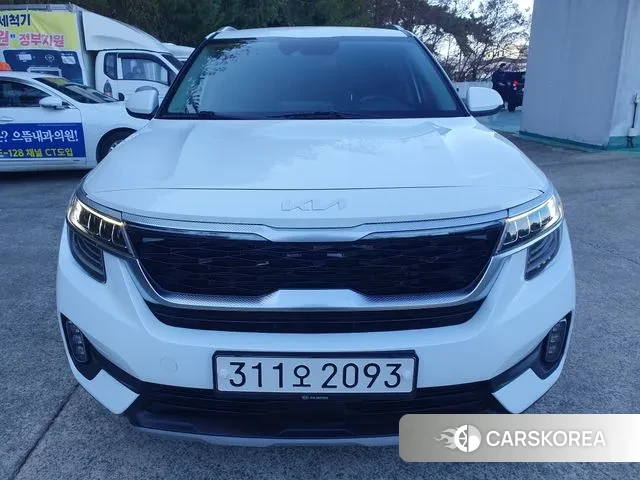 Kia Seltos 2022 Белый из Кореи