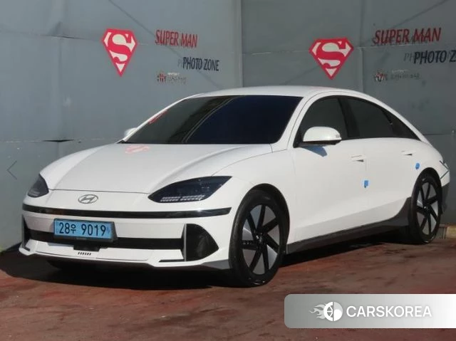 Hyundai Ionic 6 2023 Белый из Кореи