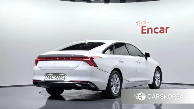 Kia K8 2021 Белый из Кореи
