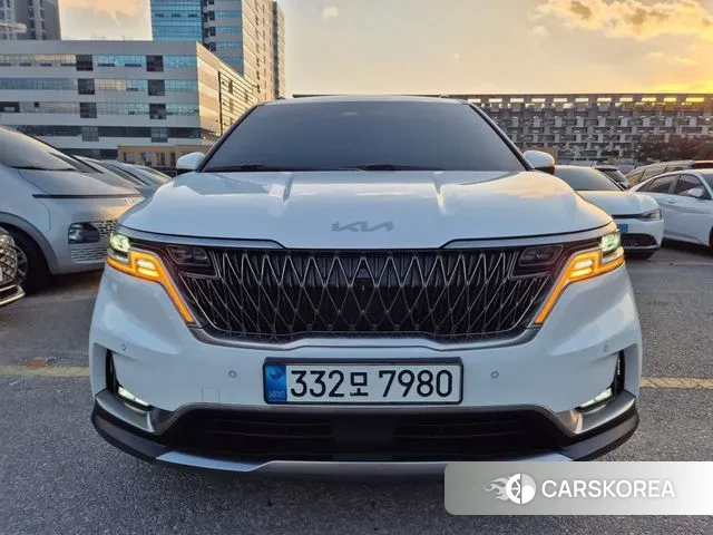 Kia Carnival 4th generation 2023 Белый из Кореи