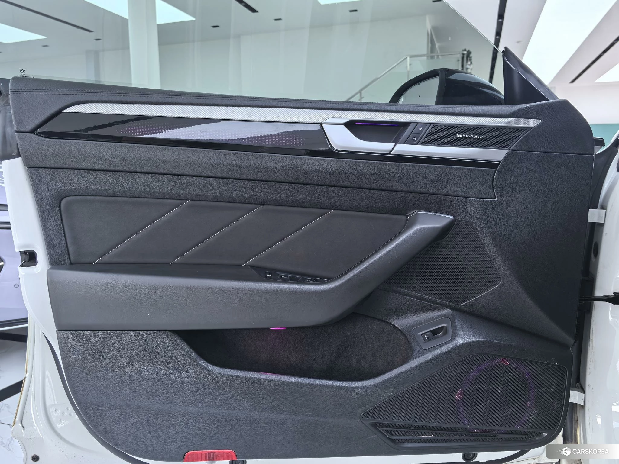 Volkswagen CC 2020 Белый из Китая