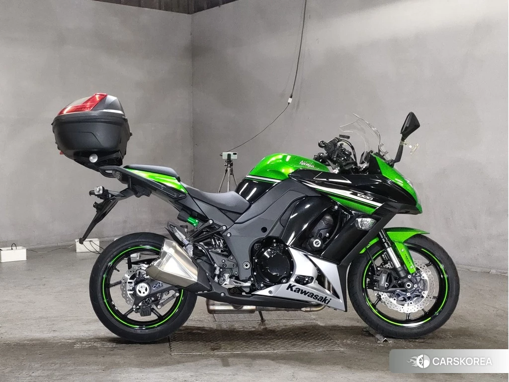 Проданный Kawasaki NINJA 1000 2017 из Японии