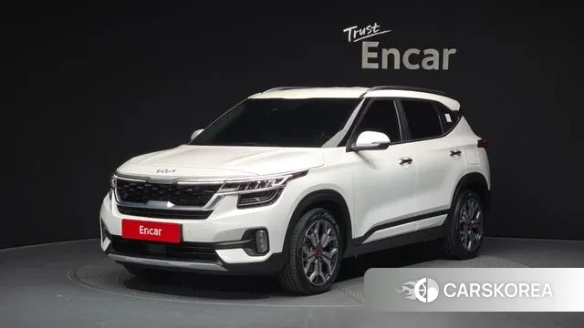 Kia Seltos 2022 Белый из Кореи