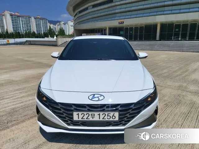 Hyundai Avante (CN7) 2020 Белый из Кореи