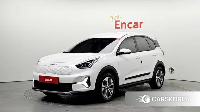 Kia Niro Plus 2022 Белый из Кореи