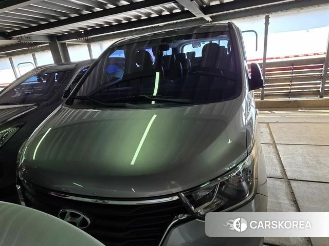 Hyundai The New Grand Starex 2018 Серебряный из Кореи