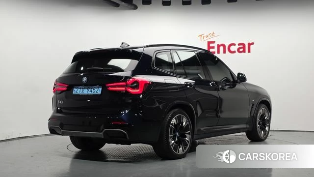 BMW iX3 2022 Черный из Кореи