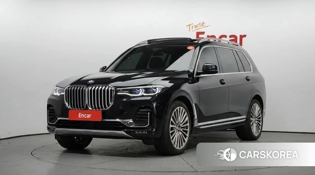BMW X7 (G07) 2022 Черный из Кореи