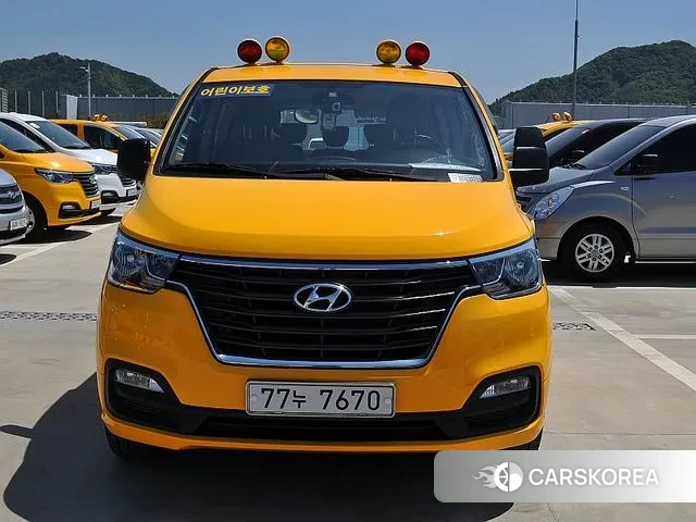 Hyundai The New Grand Starex 2020 Желтый из Кореи