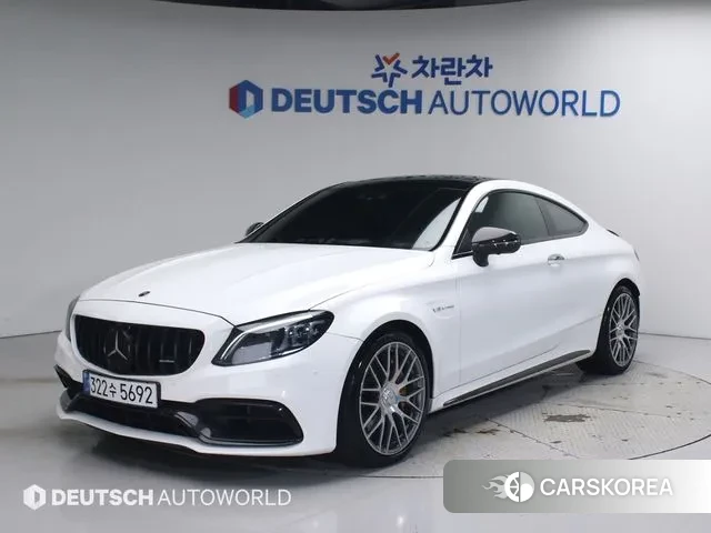 Mercedes-Benz C-Class W205 2021 Белый из Кореи