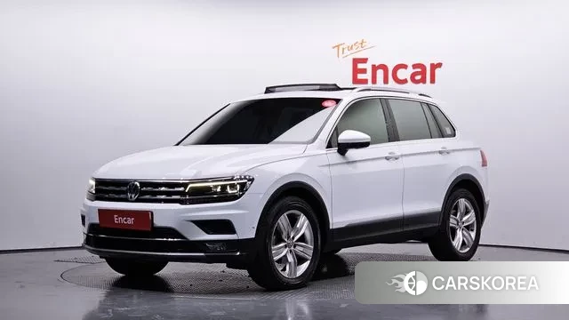 Volkswagen Tiguan second Generation 2020 Белый из Кореи