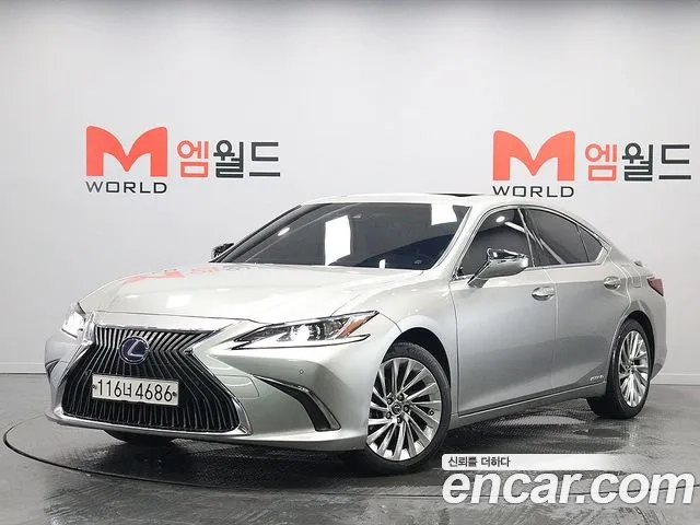 Lexus ES300h 7th generation 2020 Песочный из Кореи