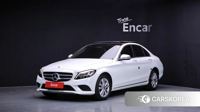 Mercedes-Benz C-Class W205 2020 Белый из Кореи