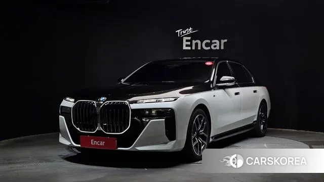 BMW 7 Series (G70) 2024 Черный из Кореи
