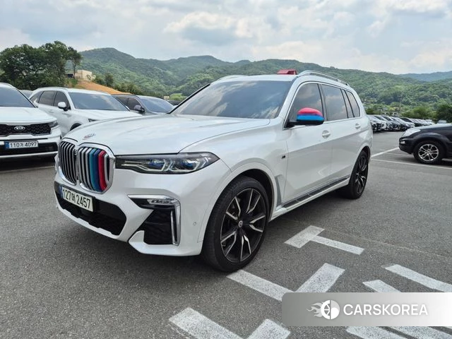 BMW X7 (G07) 2021 Белый из Кореи