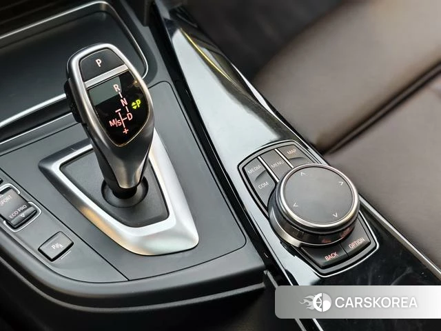BMW 3 series 2019 Синий из Китая