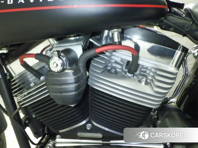 Engine photo