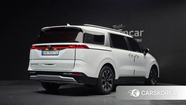 Kia Carnival 4th generation 2021 Белый из Кореи