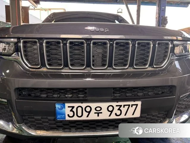 Jeep Grand Cherokee (WL) 2023 Серый из Кореи