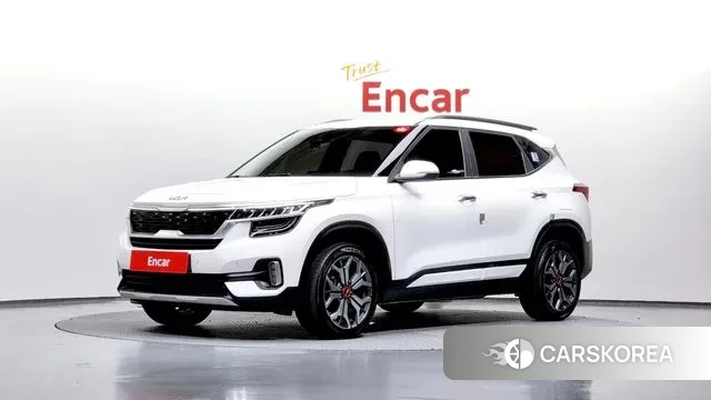 Kia Seltos 2021 Белый из Кореи