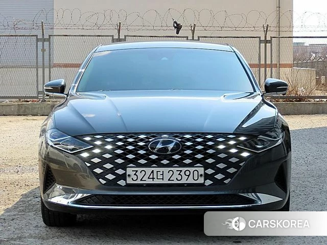 Hyundai The New Grandeur IG 2022 Черный из Кореи