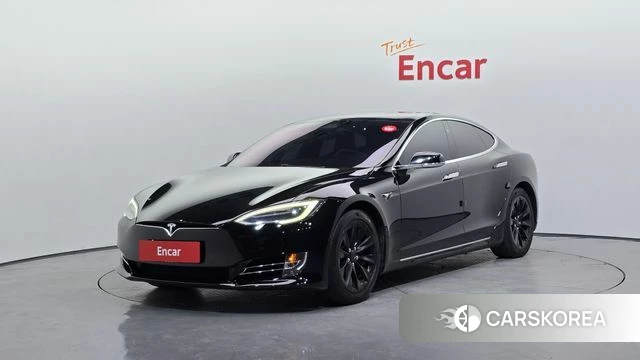 Tesla Model S 2019 Черный из Кореи