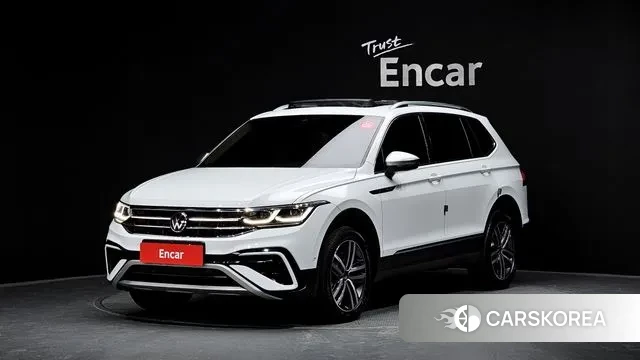 Volkswagen Tiguan Allspace 2023 Белый из Кореи