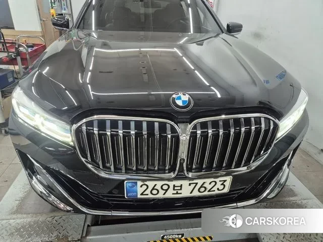 BMW 7 Series (G11) 2021 Черный из Кореи