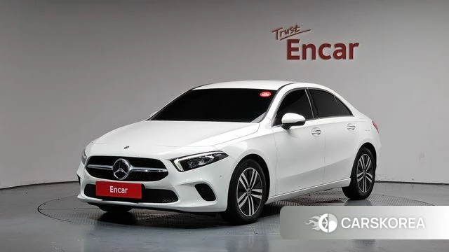 Mercedes-Benz A-Class W177 2021 Белый из Кореи