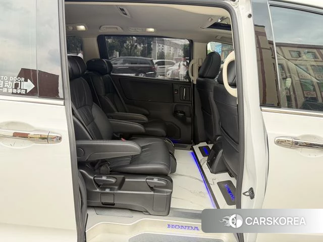Honda Odyssey 2023 Белый из Китая