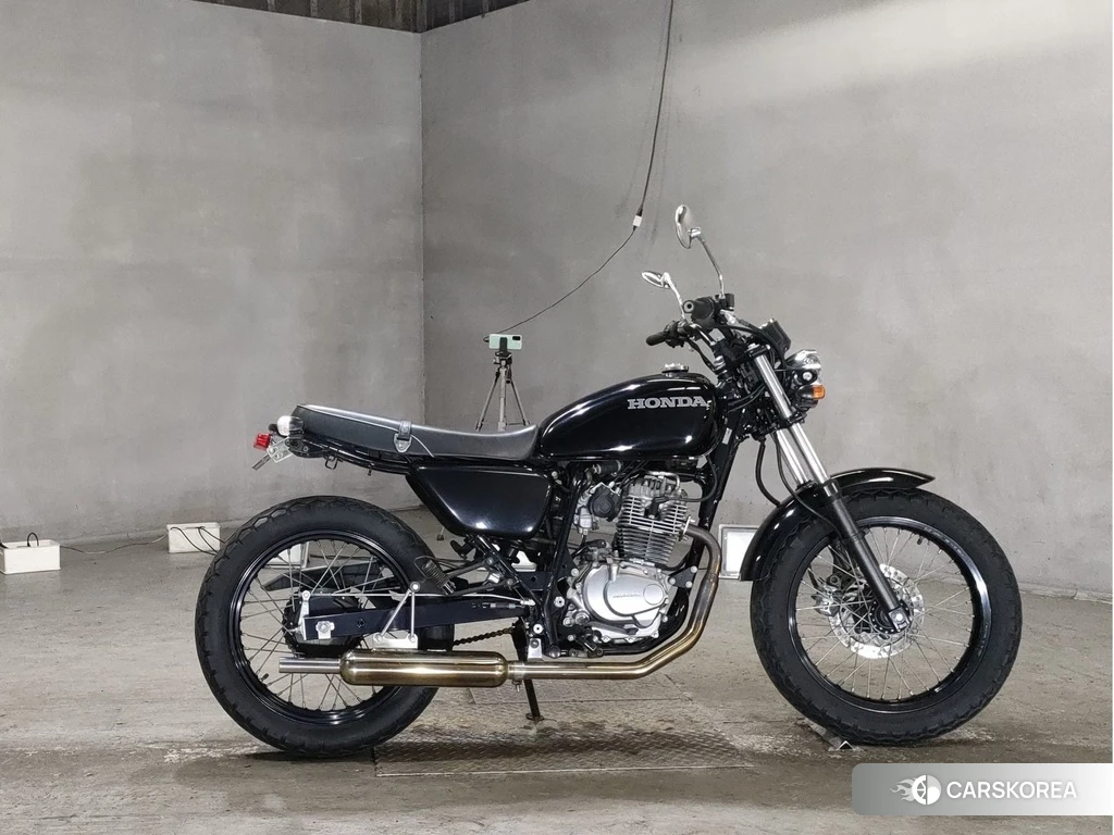 Проданный Honda CB223S 2014 из Японии