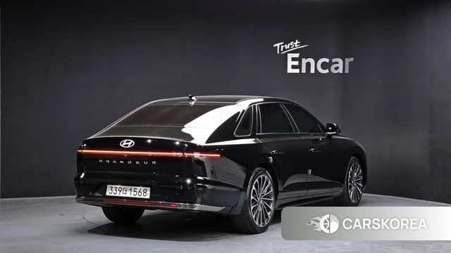 Hyundai Grandeur Hybrid (GN7) 2024 Черный из Кореи