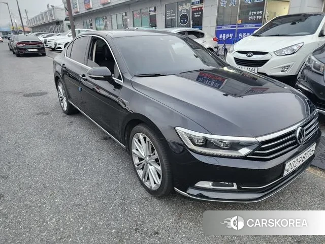 Volkswagen Passat GT (B8) 2018 Черный из Кореи