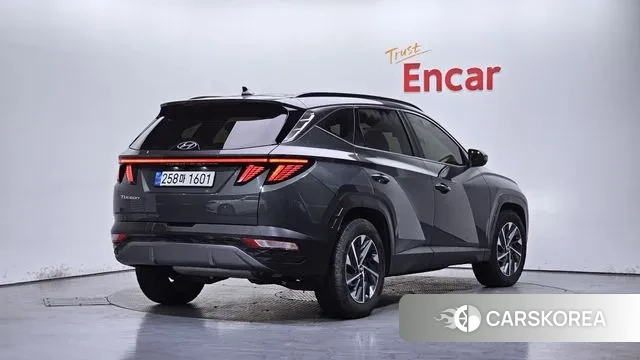 Hyundai Tucson Hybrid (NX4) 2021 Серый из Кореи
