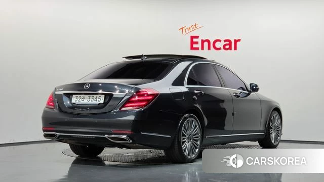 Mercedes-Benz S-Class W222 2019 Черный из Кореи