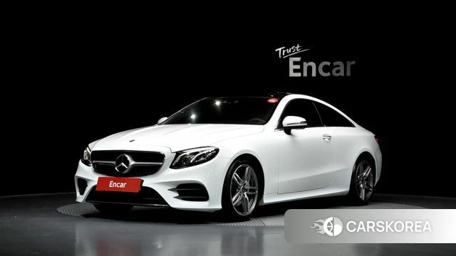 Mercedes-Benz E-Class W213 2018 Белый из Кореи