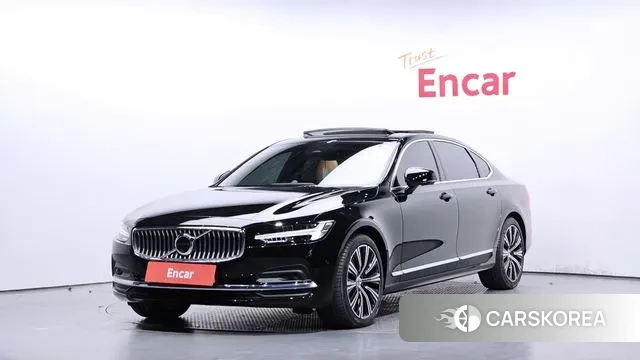 Volvo S90 2024 Черный из Кореи