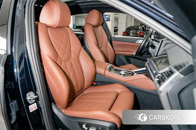 BMW X6 2024 Черный из Китая